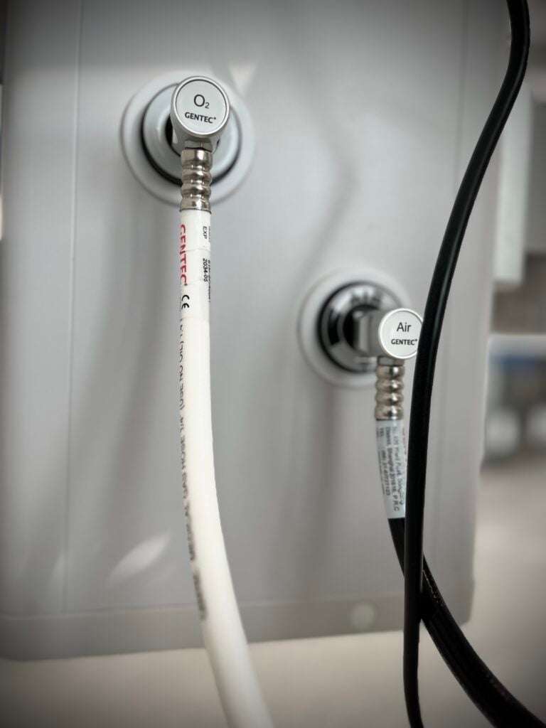 Sauerstoff/Druckluft/Anlage Gasabsaugung